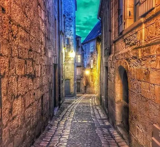 Centre Historique ! A 100m De La Cathedrale 公寓 *